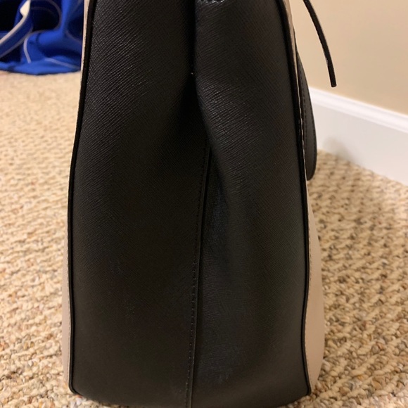Kate Spade Hand Tote and Wallet - Picture 5 of 10